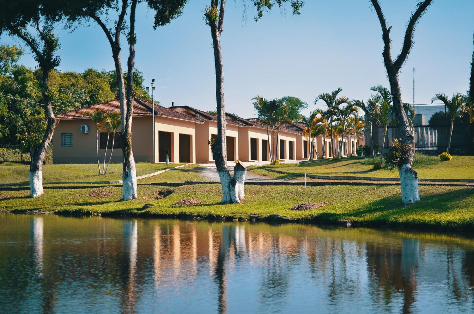 O Paturi - Village Hotel Proximo Aparecida Guaratingueta Luaran gambar